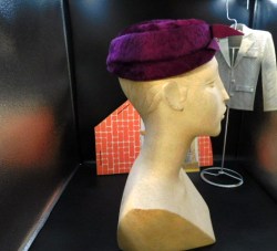 selene italy hat side
